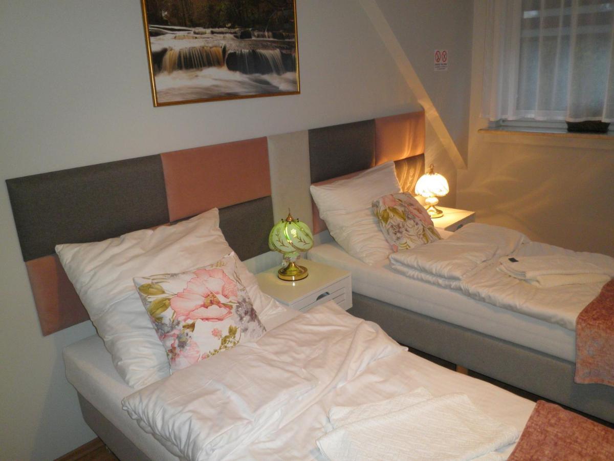 Homestay Esja *