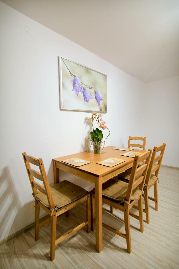 Esja Homestay